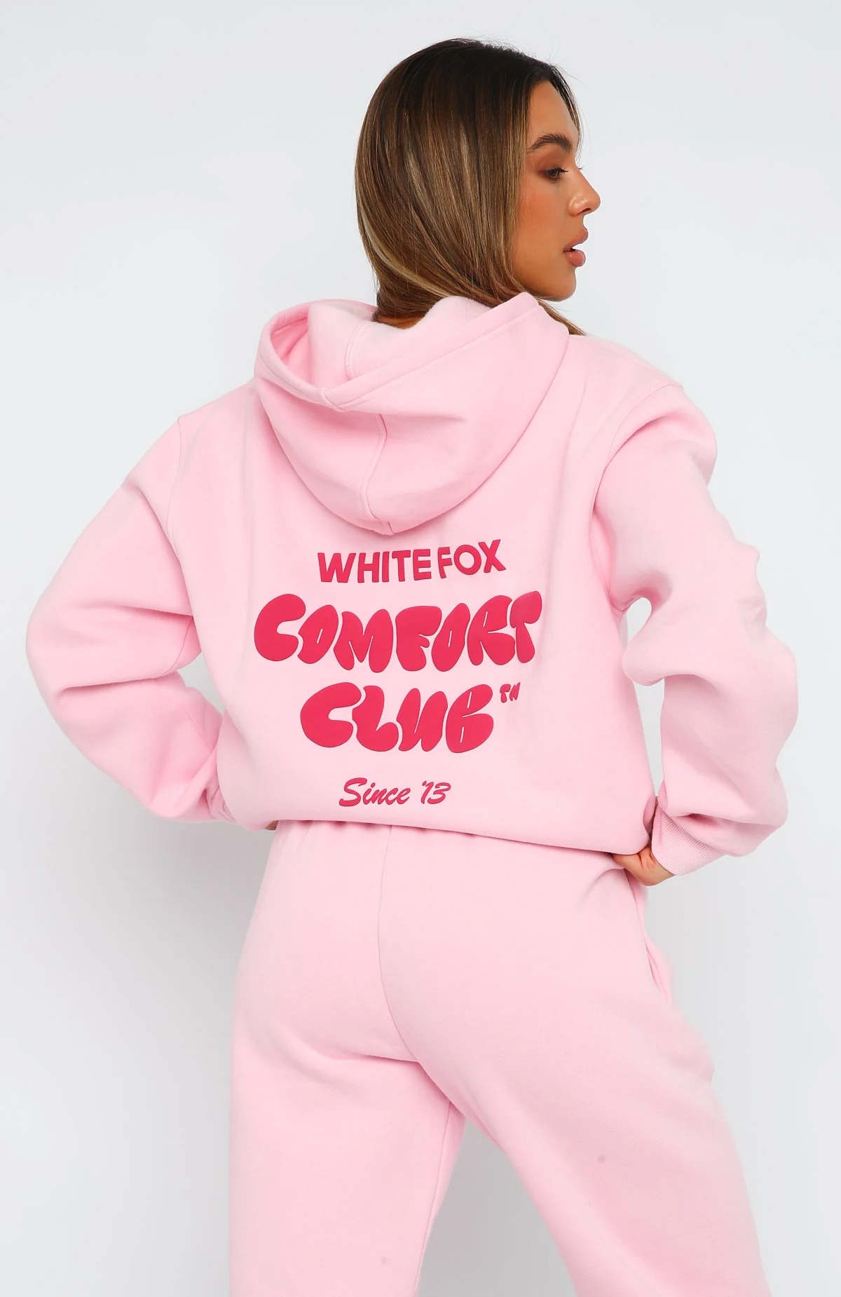 Comfort Club Oversized Hoodie Bon Bon - Image 4