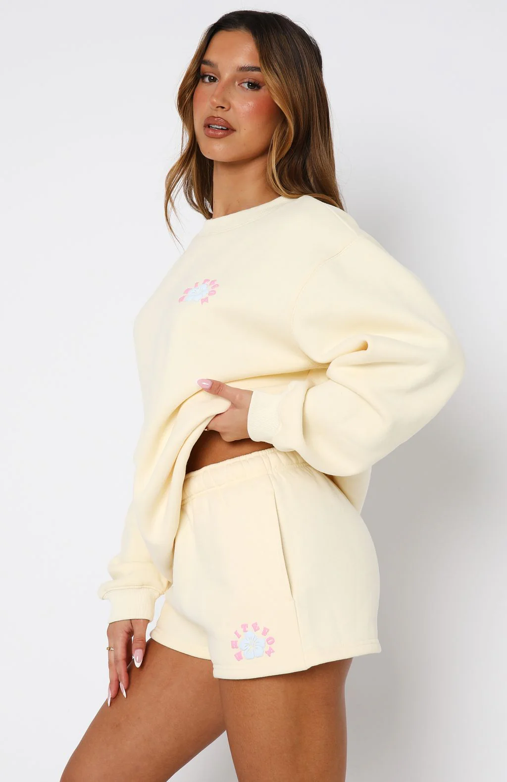 Keep Blooming Lounge Shorts Lemon - Image 3