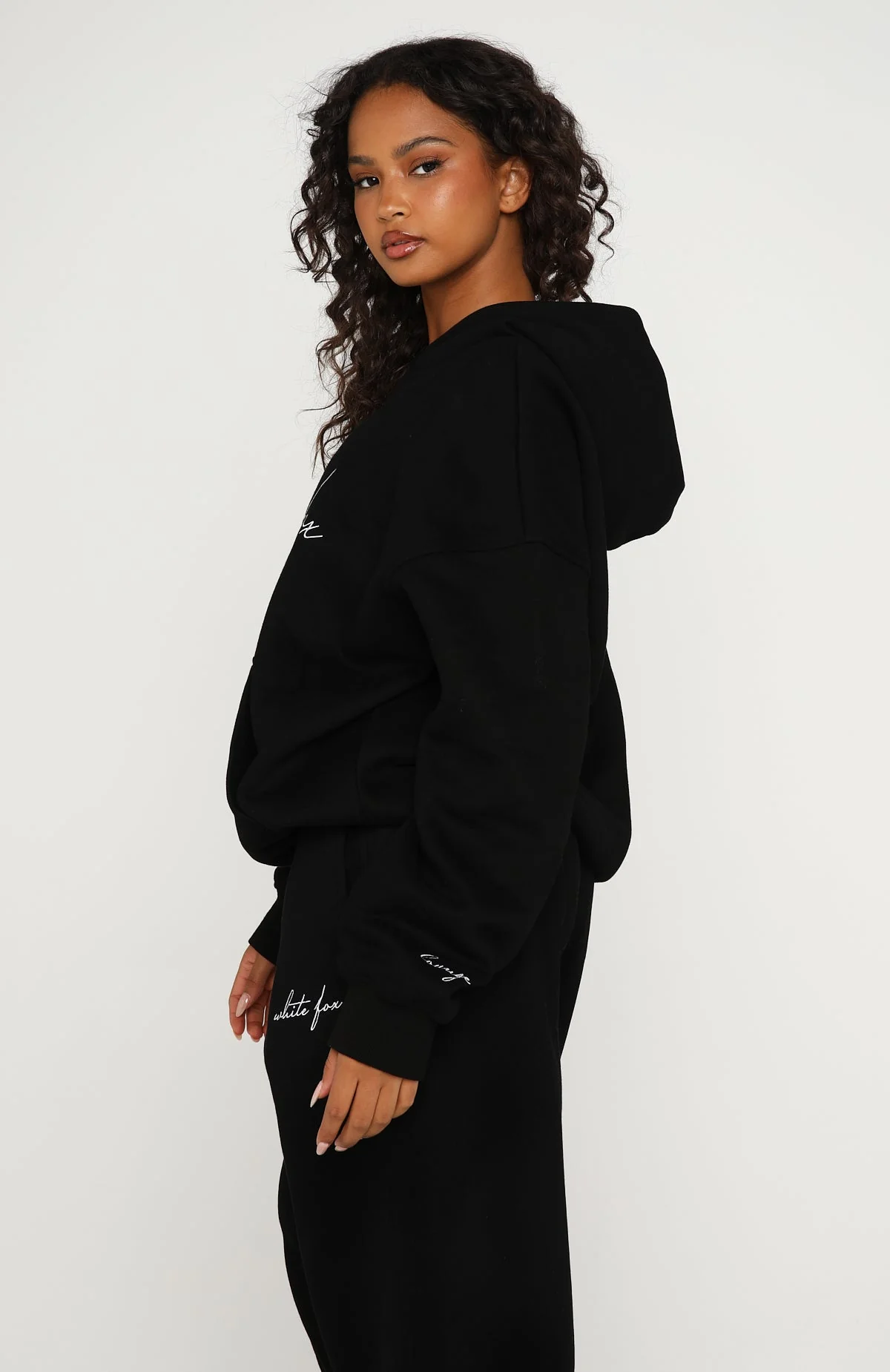 Know What You Want Oversized Hoodie Black - Image 3