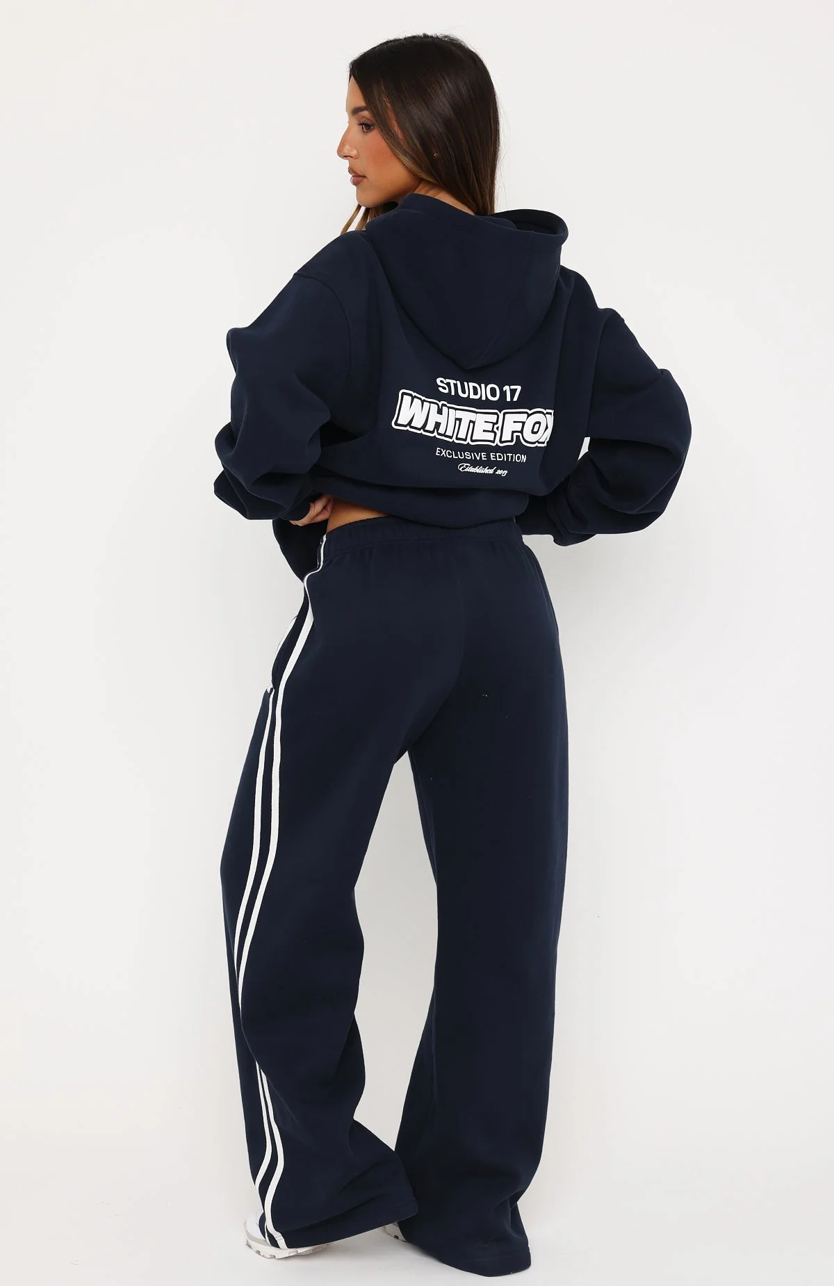 Studio 17 Spencer Wide Leg Sweatpants Navy - Image 5