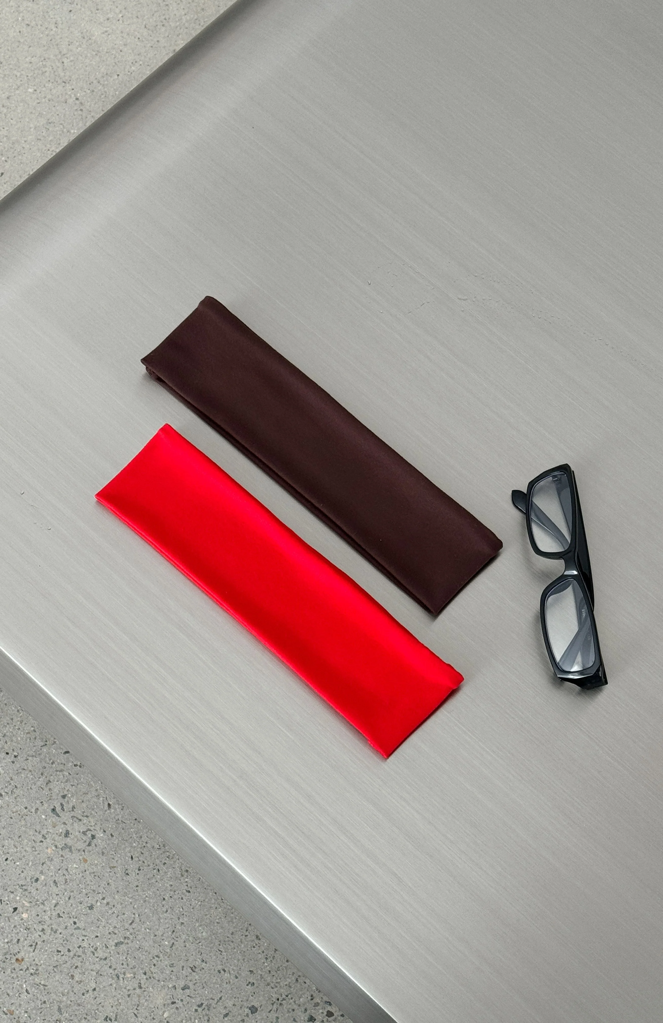 Studio 17 Tove 2 Pack Headband Red/Chocolate - Image 5