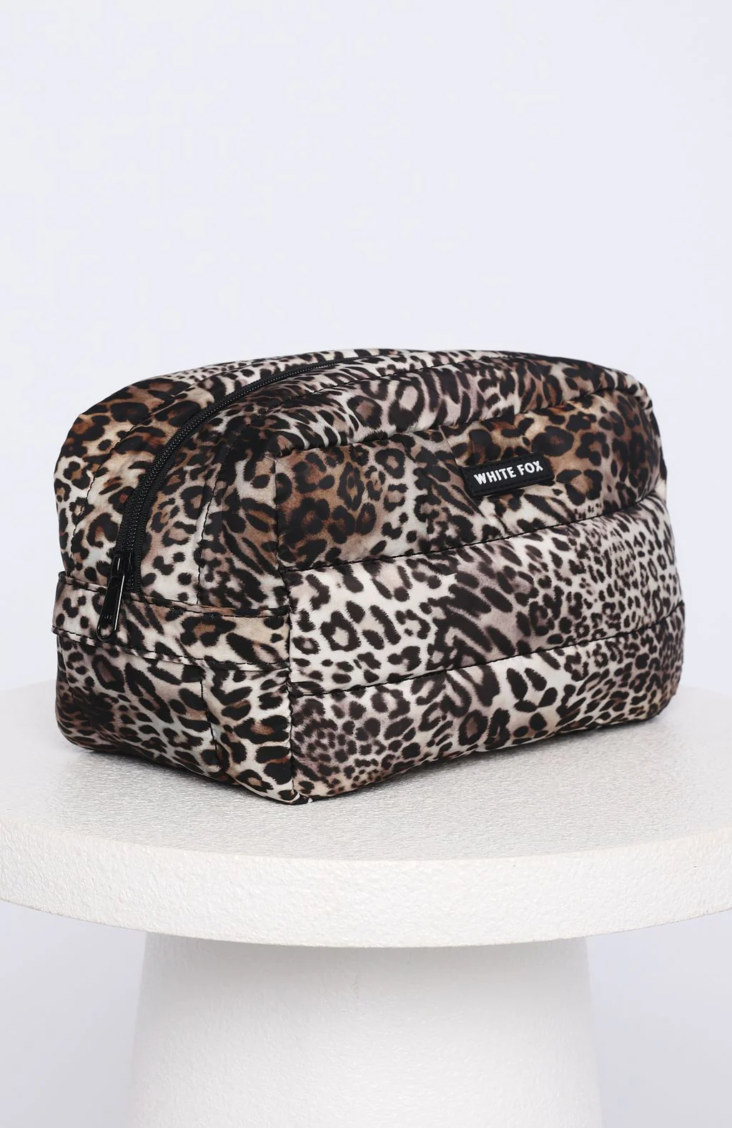 Take A Leap Cosmetic Bag Leopard - Image 3